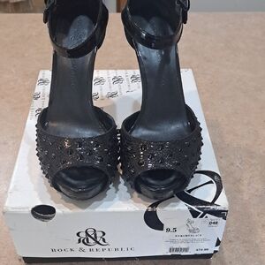 Rock & Republic Black Studded Heels